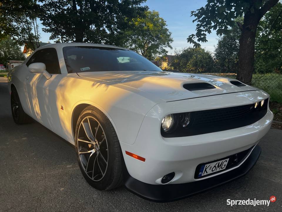Dodge Challenger 64 benzyna Challenger małopolskie