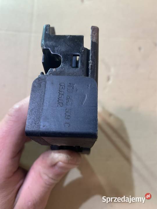 Zamek maski 6L0823509 seat Ibiza III 3 Szczecin sprzedam