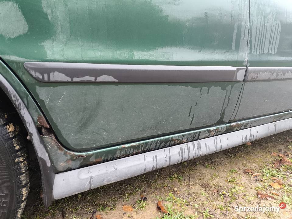 VOLVO V40 19 T4 200 BenzynaGaz