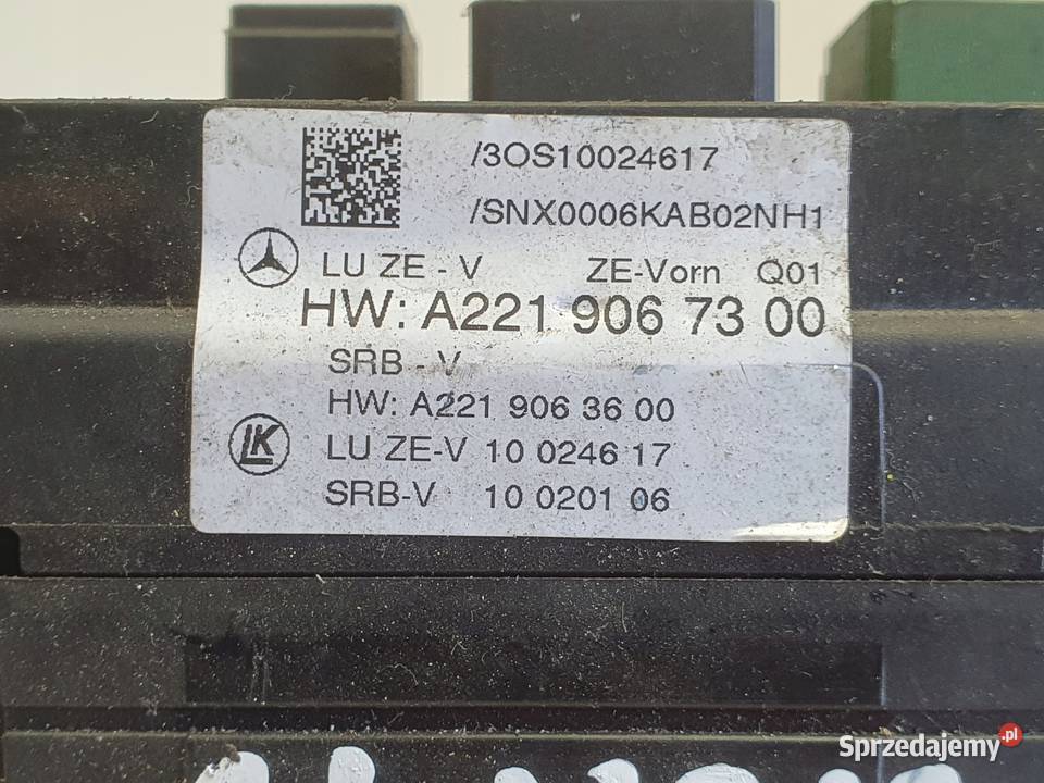 Mercedes C216 W216 CL63 SKRZYNKA BEZPIECZNIKÓW Chełm