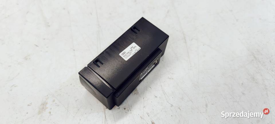 MODUŁ INTERFACE AUDIO AMI AUDI A3 8V 8V0035736 6 osobowe Sprzęt audio fabryczny śląskie