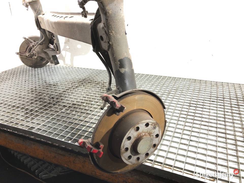 BELKA TYŁ VW TROC Crossover 5Q0501049BJ TYLNA osobowe