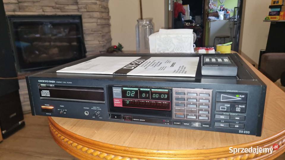 Wybitny odtwarzacz CD Onkyo Integra DX200 z Warta