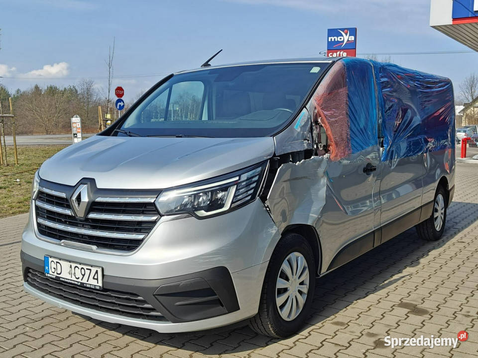 Renault Trafic 9 osobowy III 2014 Karczew