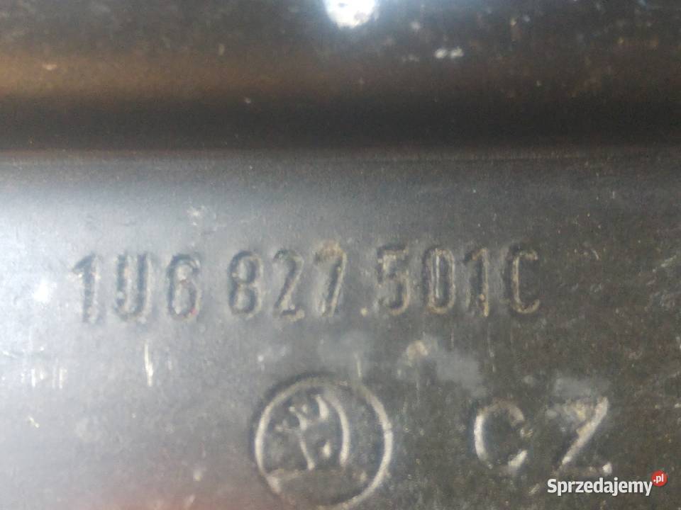 1U6827501C Dębno