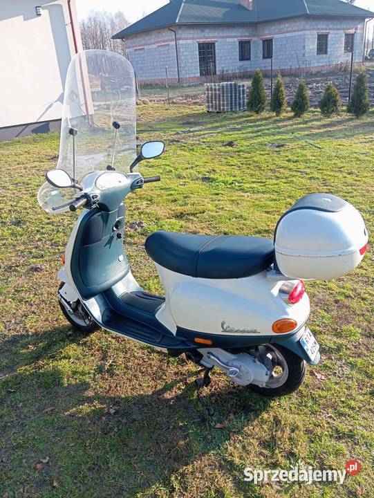 Sprzedam skuter Piaggio Vespa 50CC4T 10300km