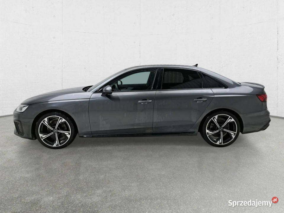 Audi A4 Limousine B9 2015 Komorniki