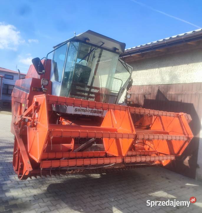 Kombajn zbożowy bizon sampo 2020 1580 MTG