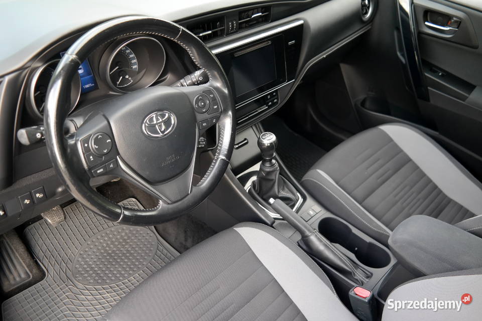 Toyota Auris 16 kombi benzyna Salon polska 1598cm3 mazowieckie Grójec