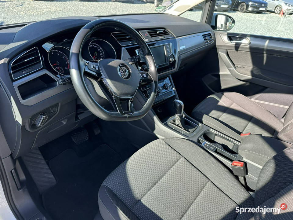 Volkswagen Touran 14 TSI 150 DSG 7os Comfortline światła przeciwmgielne Wojkowice