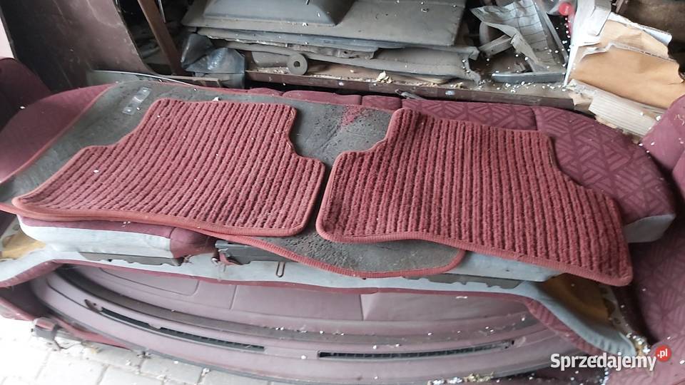 Mercedes W202 dywaniki wiśniowe oryginalne Przeźmierowo
