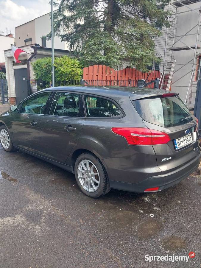 Ford Focus MK3 16 benzyna manualna Warszawa