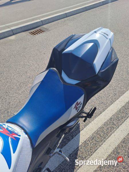 GSXR1000 SUZUKI GSXR1000 2011 serwisowany bezwyp Rok produkcji 2011 Nadarzyn