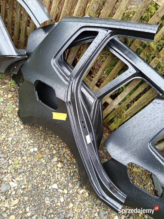 Błotnik tylny prawy golf sportsvan 510 nowy Rzeszów