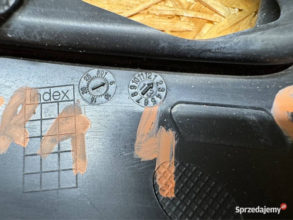 Uchwyt koszyk mocowanie spryskiwacza rh astra 4