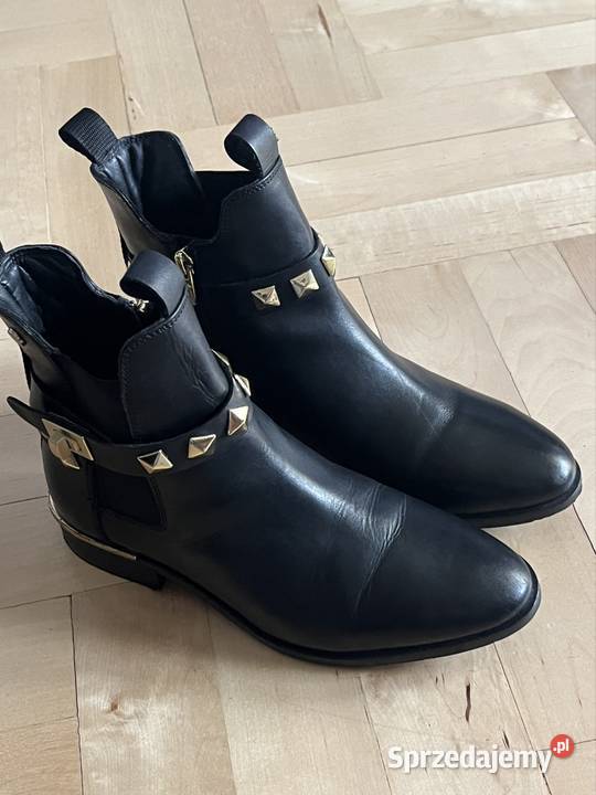 Copenhagen Shoes Ollie czarne botki ze złotymi