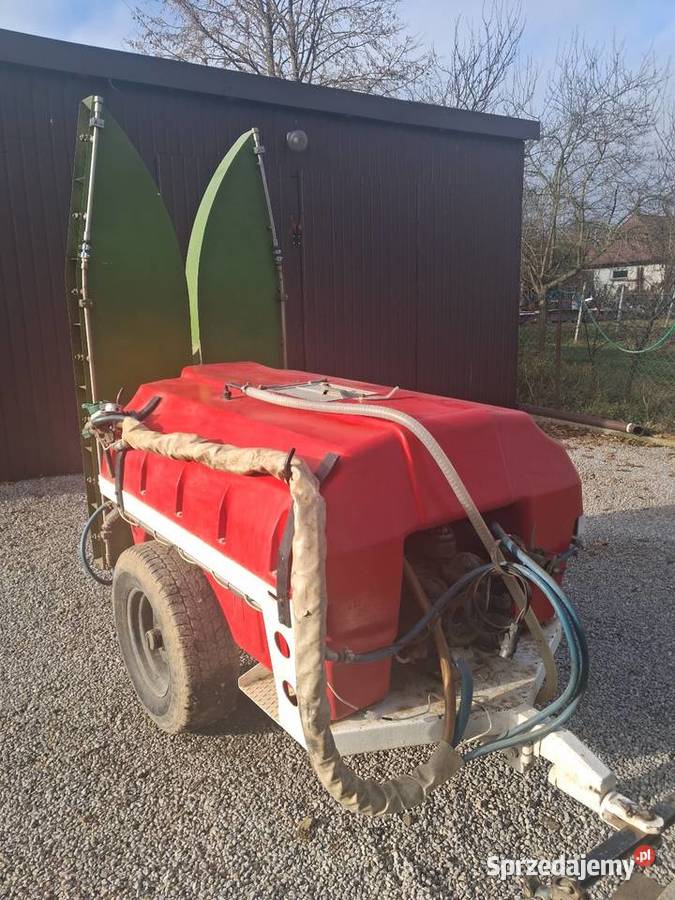 Opryskiwacz sadowniczy tifone 1000l