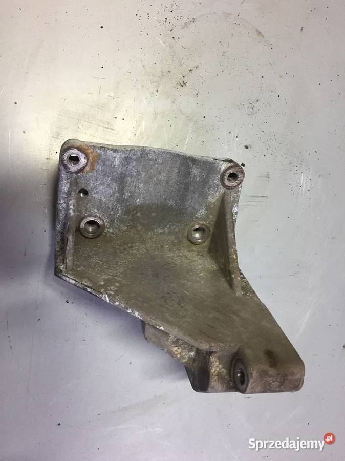 Łapa pompy wspomagania DO4YA Ford 12 125 14 16 zawieszenie silnika Jelcz-Laskowice