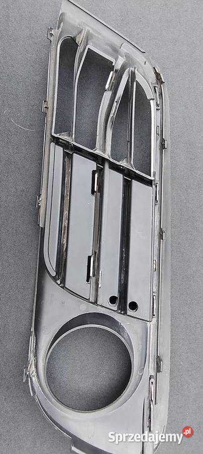 BMW F10 F11 ZAŚLEPKA ZDERZAKA KRATKA Komplet dolnośląskie Długołęka