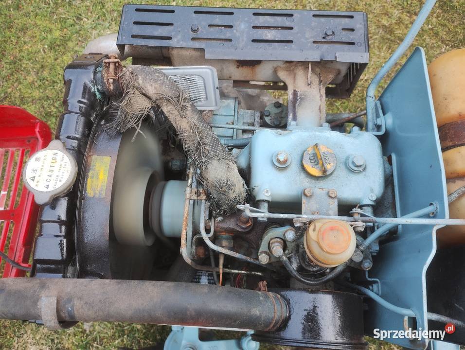 Mini traktorek 4x4 Yanmar 11