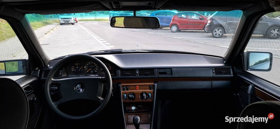MercedesBenz 230E W124 23 Benzyna 1991r Ładny świętokrzyskie Kielce