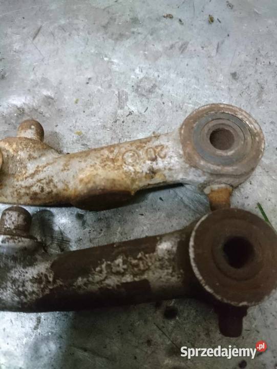 Wahacz wahaczyki przednie 2320 komar 2350