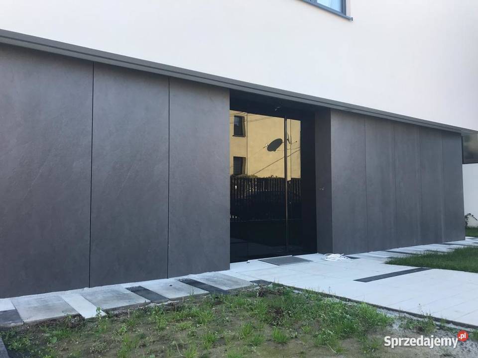 Drzwi z panelem szklanym i zintegrowanym Nowy Sącz