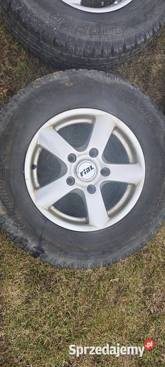 Felgi Rial 16 rozstaw 1397 auta terenowe Godków