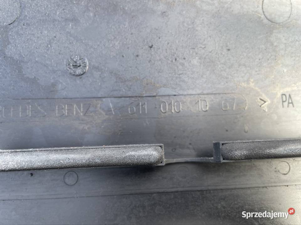 A6110101067 pokrywa osłona silnika Mercedes c Szczecin