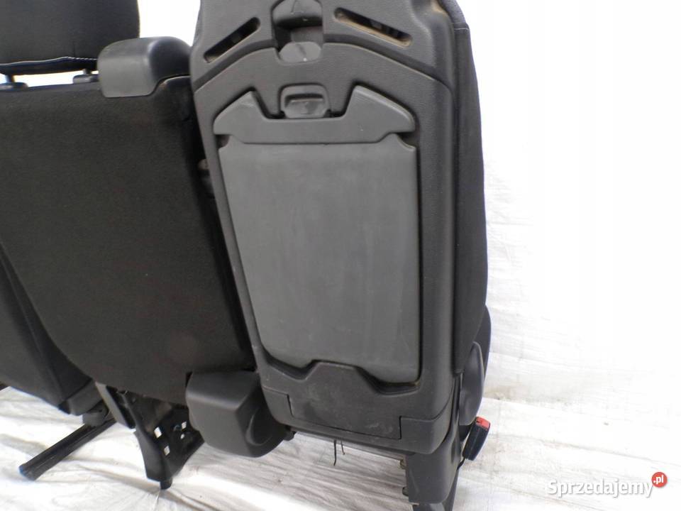 FOTEL LEWY KIEROWCY RENAULT TRAFIC III OPEL osobowe