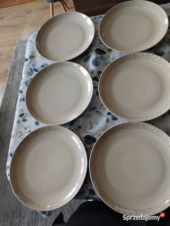 PRL Talerze porcelana Chodzież 6 płaskie sprzedam