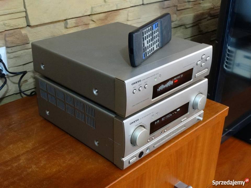 Amplituner Onkyo z korektorem pilot mocny Jasło