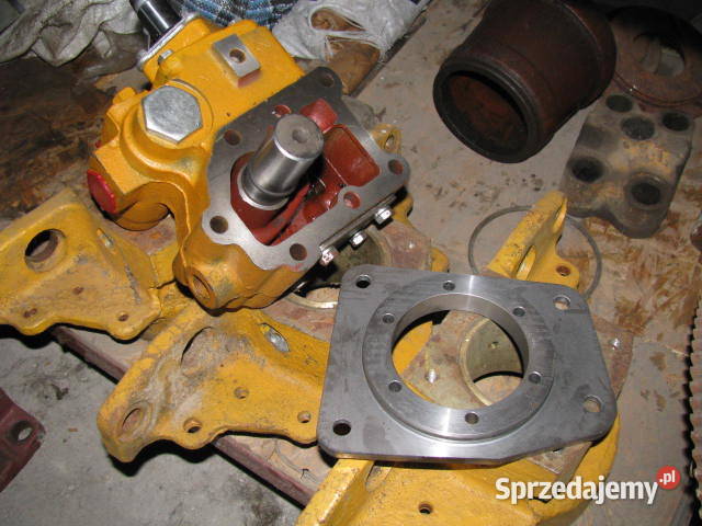 T130T130STALINIEC piasta sprzęgła części lubelskie Wierzbówka