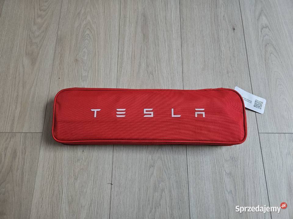 Apteczka Tesla Trójkąt ostrzegawczy Zestaw Marki