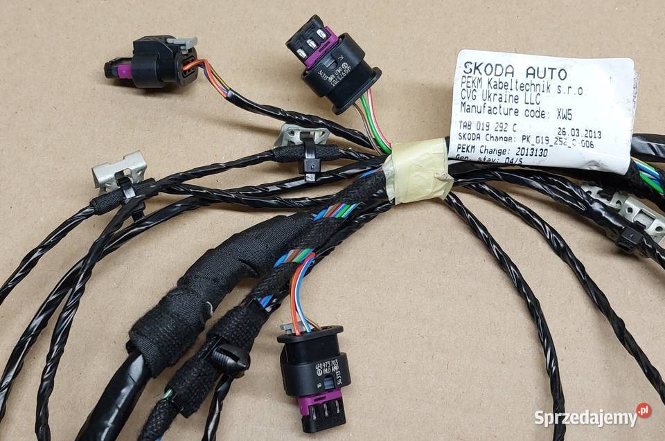 WIĄZKA INSTALACJA 6 PDC TYŁ SKODA OCTAVIA III 13 Części samochodowe