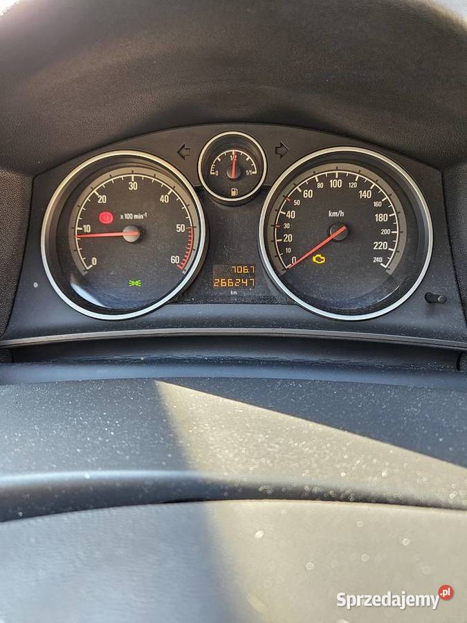 Opel Astra 19 CDTI 150 manualna