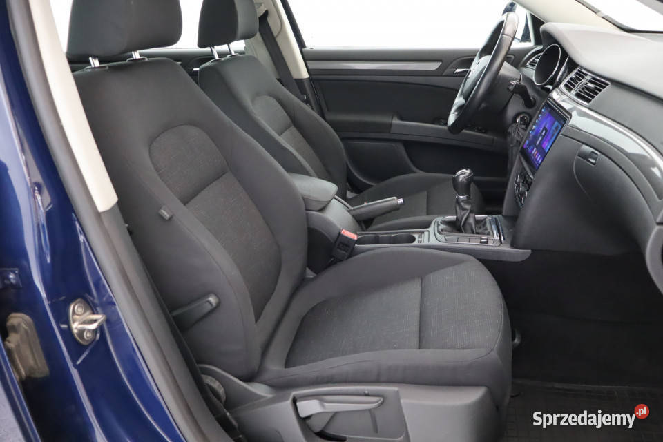 Skoda Superb 18 TSI światła przeciwmgielne śląskie sprzedam