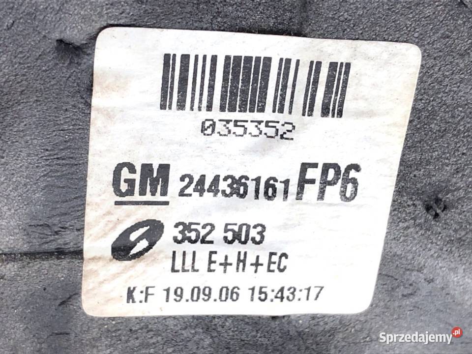 LUSTERKO LEWY OPEL VECTRA C Hatchback 0209