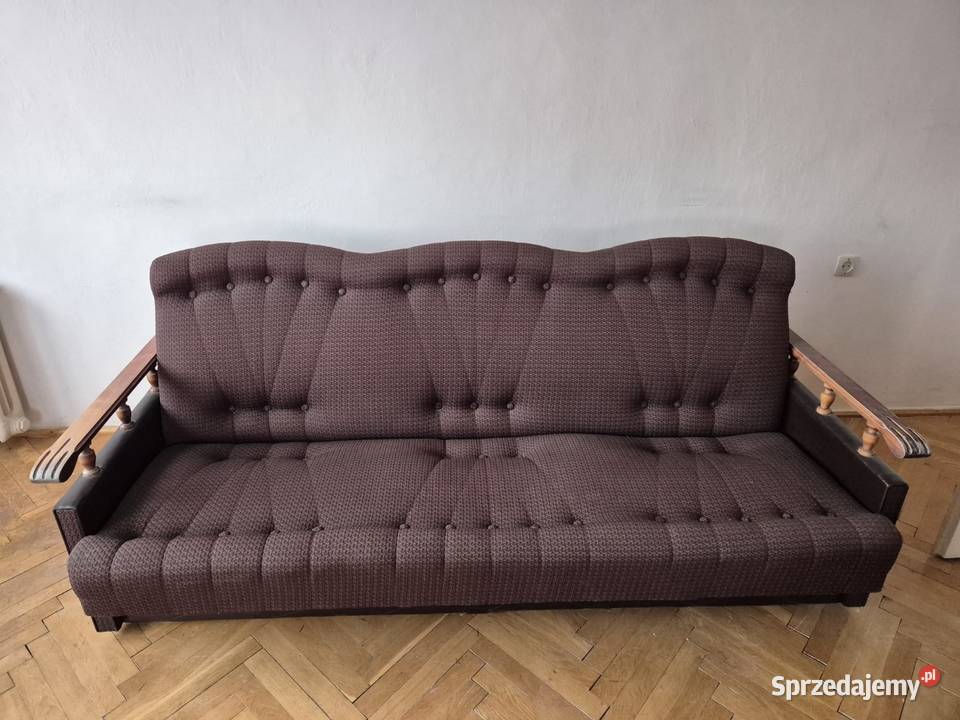Wersalka rozkładana z czasów PRLu klasyka Września sprzedam