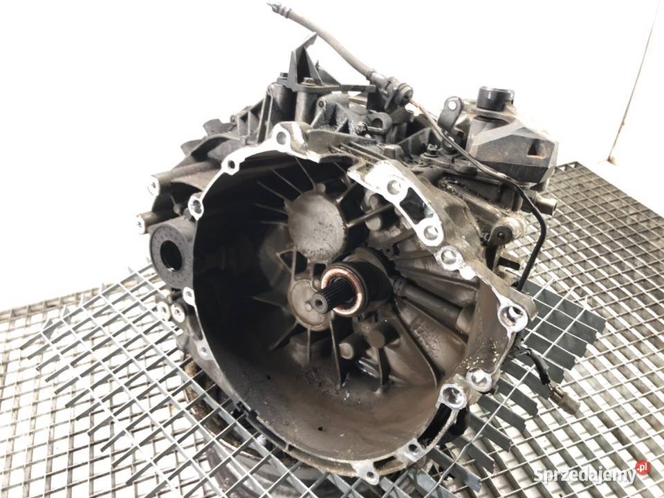 SKRZYNIA BIEGÓW VOLVO V40 RFE66R7F097AB 20 190 osobowe podkarpackie