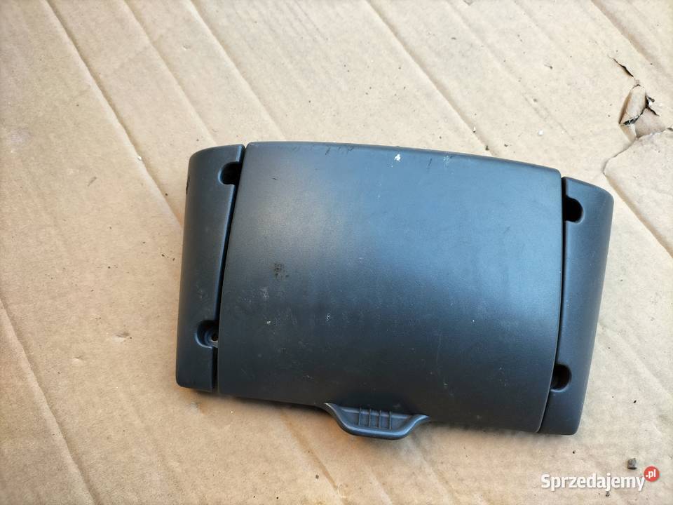 FIAT PUNTO MK1 POPIELNICZKA ZAPALNICZKA GNIAZDO Kamień-Kolonia sprzedam