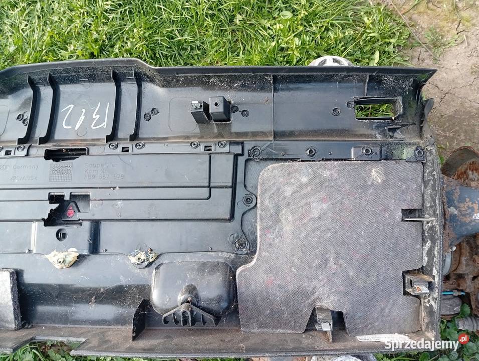 Tapicerka klapy bagażnika z roletą Audi A6 C5 Tapicerki samochodowe Kętrzyn