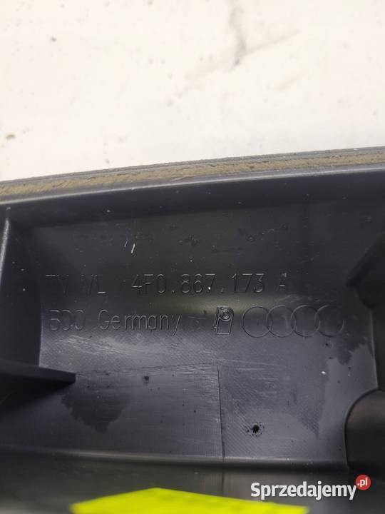 PODŁOKIETNIK LEWYCH DRZWI AUDI A6 C6 4F0867173A osobowe śląskie Przystajń sprzedam