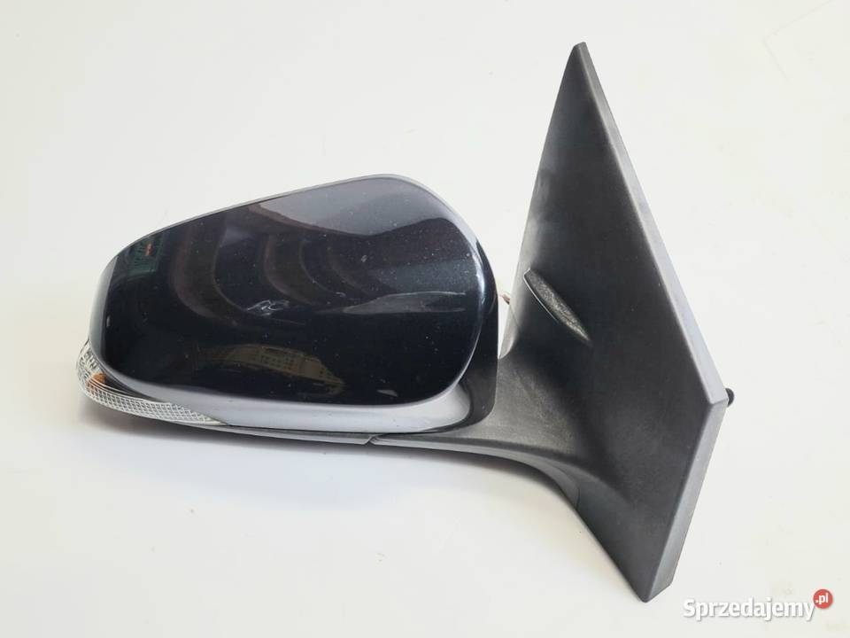 Lusterko prawe kpl 9pin Auris II 2013r2018r Rok produkcji 2015 mazowieckie Wołomin sprzedam