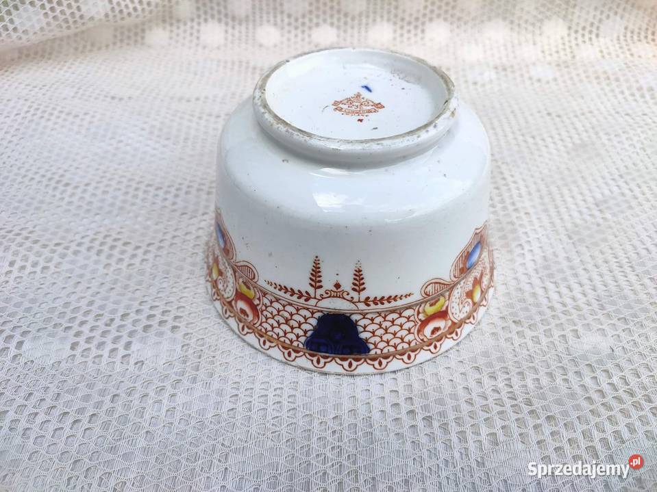 Cukiernica ROYAL VALE Antyki, Sztuka, Kolekcje