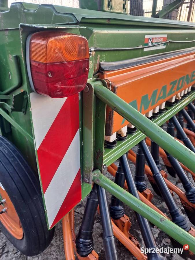 Sprzedam siewnik zbożowy Amazone D825 Special Siewniki i sadzarki małopolskie Michałowice