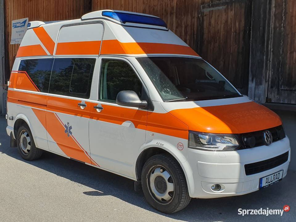 Ambulans karetka VW T5 Lift 4Motion 4x4 20TDI Gniezno