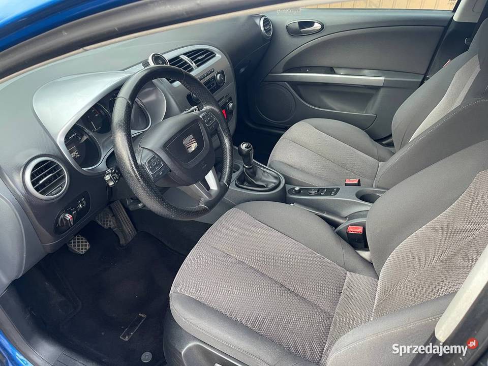 Seat Leon 14 125 koni benzyna Klima Alu nowy VAT marża Leon śląskie