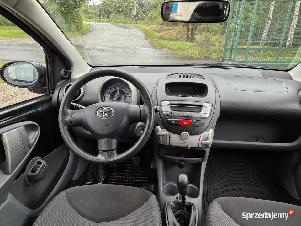 Toyota Aygo 5 drzwi10 benz 68 Klimatyzacja benzyna Bujaków
