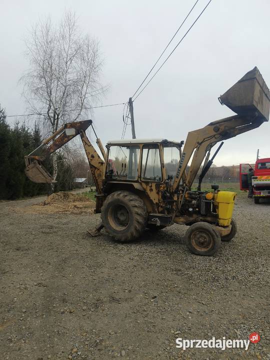 Koparko ładowarka firmy Joon Deere Miechów